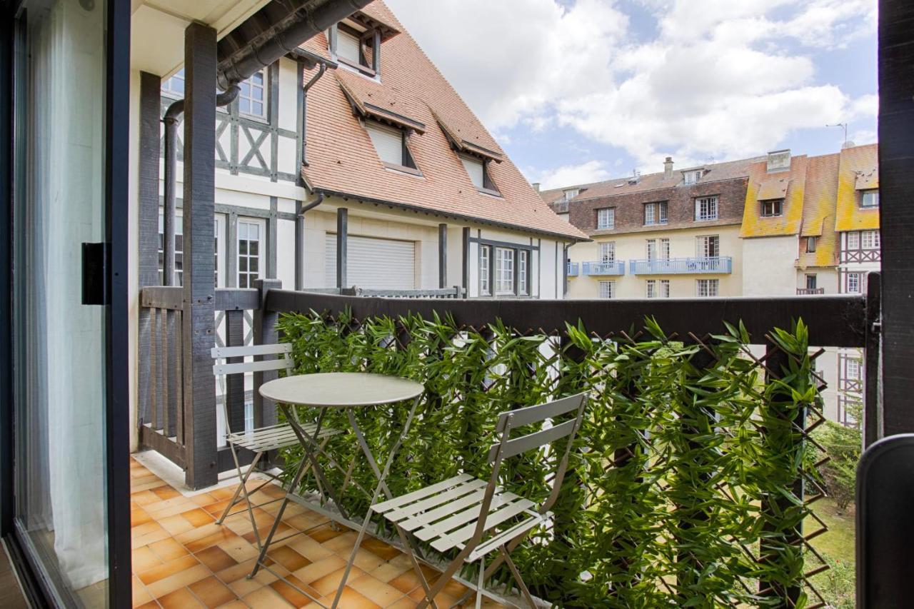 Castel Saint Clair - Trois Pieces - Deauville Centre Exterior photo