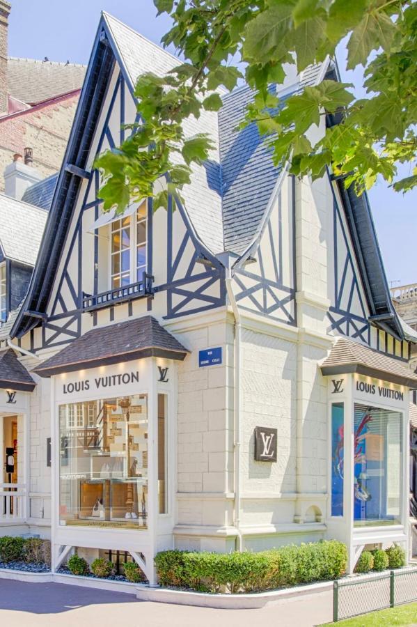 Castel Saint Clair - Trois Pieces - Deauville Centre Exterior photo