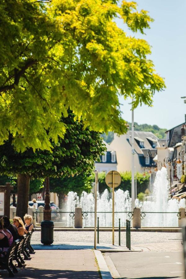 Castel Saint Clair - Trois Pieces - Deauville Centre Exterior photo